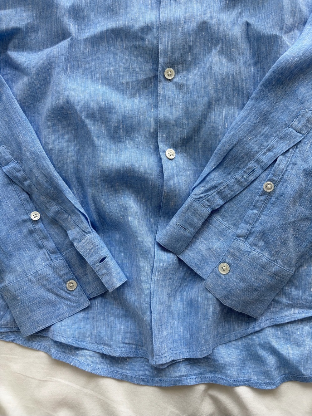 Club Monaco Light Blue Linen Button-Down Shirt - Picture 5 of 6